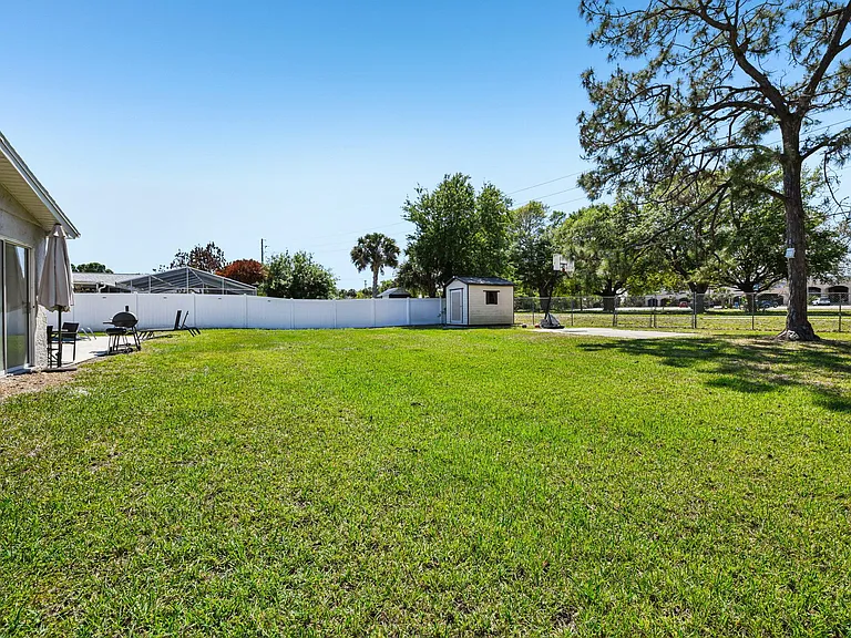 1795 Dogwood Dr — Photo 47