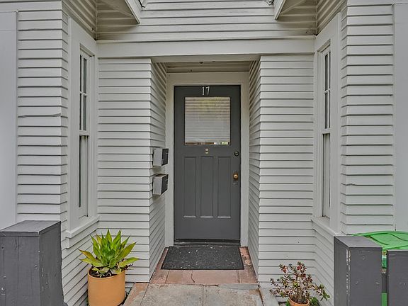 3rd image of 17 Van Buren St