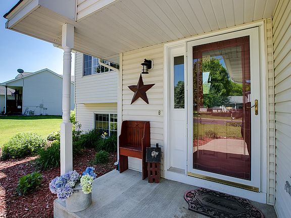 3rd image of 38218 Casselberry Dr