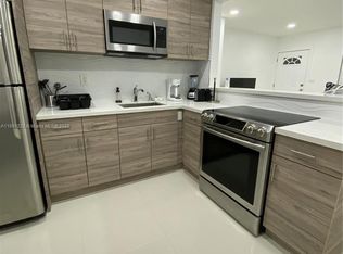 301 NW 34th St #3404, Miami, FL 33127