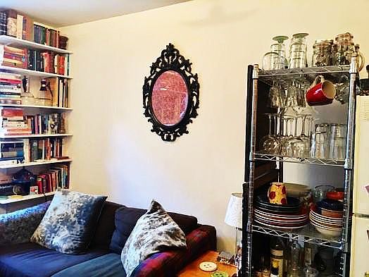 3rd image of 3057 34th St APT 1R