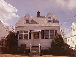14 High Park Pl photo 1
