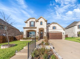 2218 Christopher Ln, Euless, TX 76040
