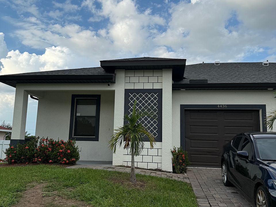 1st image of 4434/4436 28th St SW