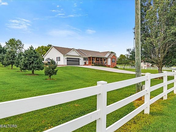 2nd image of 165 County Road 326