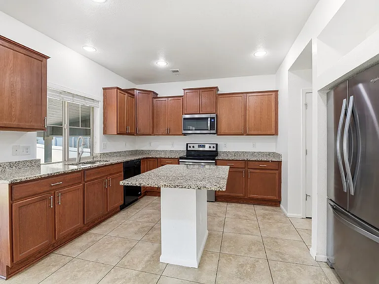 4707 Walden Way — Photo 8