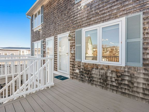 3rd image of 87 Atlantic Rd Unit 2