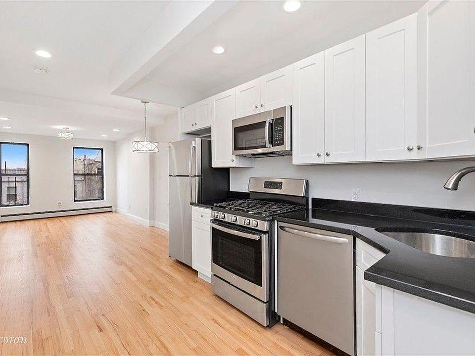 1st image of 18 Tiffany Pl APT 4R