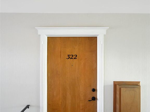 2nd image of 29322 Hoover Rd #322