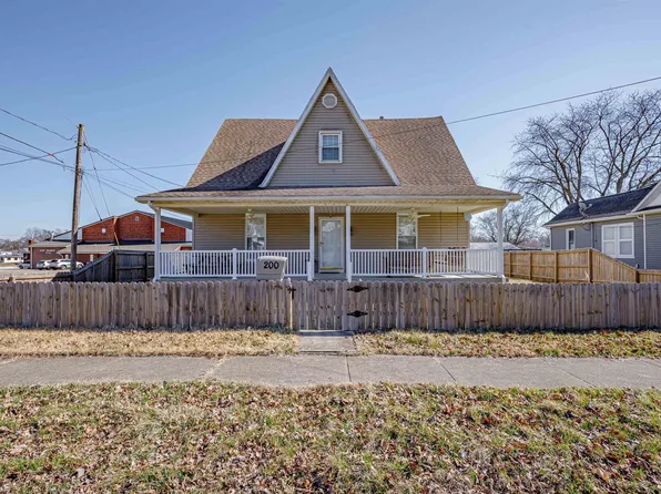 200 S Main St, Fort Branch, IN 47648