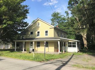 112 Milanville Rd, Beach Lake, PA 18405