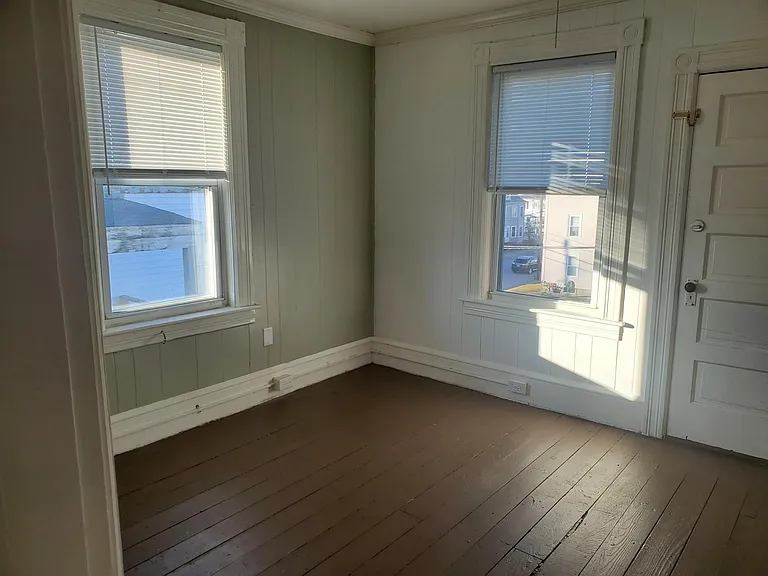 111 Lafayette St #3 — Photo 5