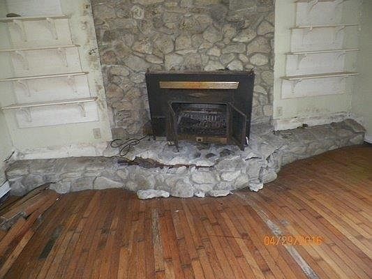 2nd image of 160 Milton Ln