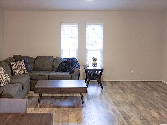 3rd image of 5804 Trego Cir