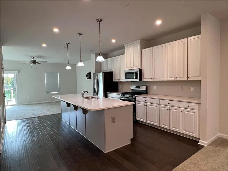 2356 Raya Way — Photo 4