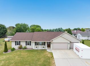 2574 Jody Dr, New Franken, WI 54229