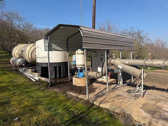 5th image of 16501 28 Mile Rd