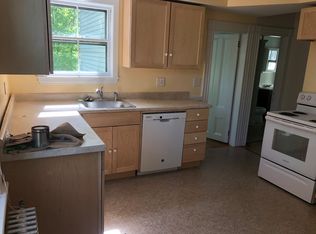 52 Pleasant St #2, Lexington, MA 02420