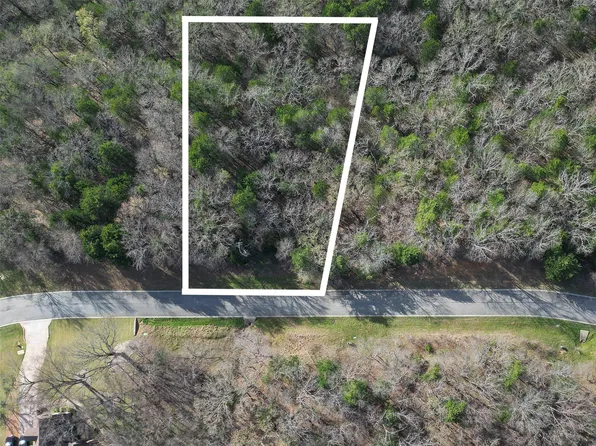 S Oakmont Ct, Gordonville, TX 76245