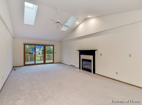 2nd image of 1251 Milan Dr N
