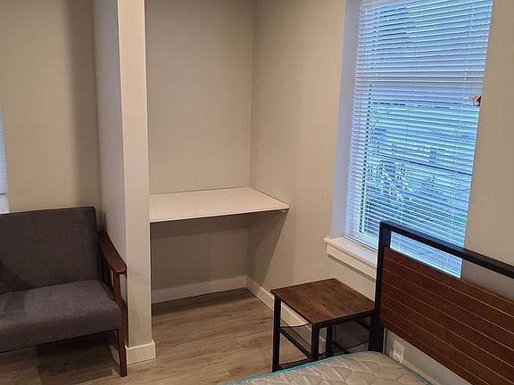 3rd image of 5020 15th Ave NE