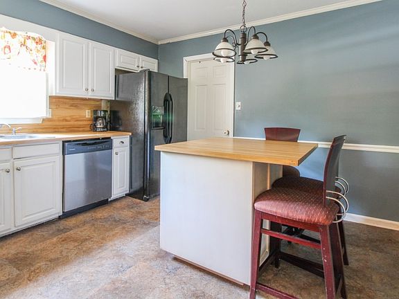 5th image of 2176 Wentworth Dr