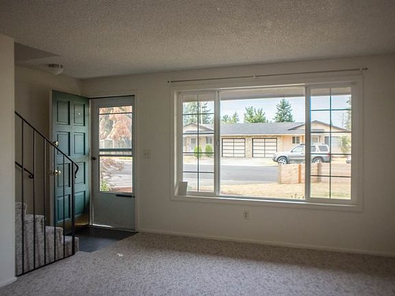 5th image of 10505 NE 7th St