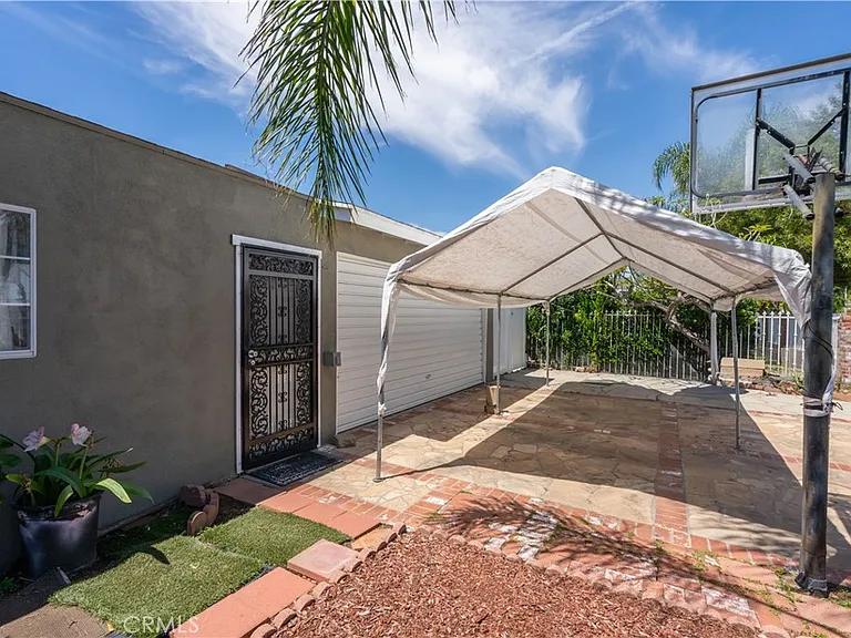 13655 Chase St — Photo 27