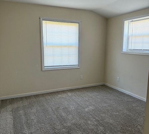 5th image of 143 Turlington Dr