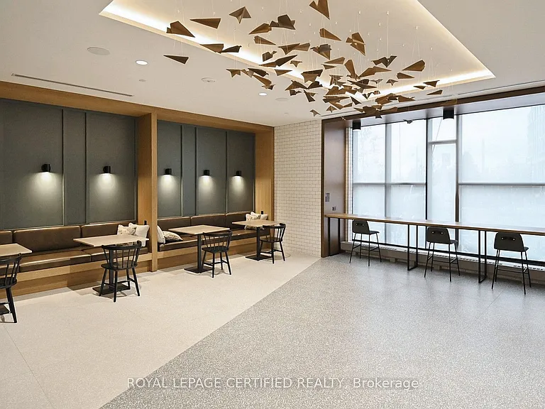 2495 Eglinton Ave W #205 — Photo 43