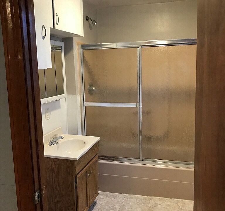 1st image of 31 Ringgold Street # Fl 2nd