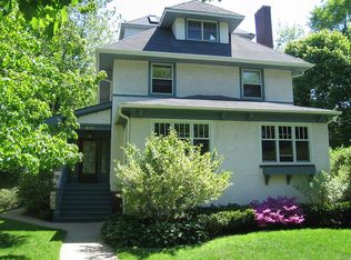 629 Gregory Ave, Wilmette, IL 60091