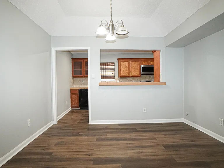 7113 Ridgeview Dr — Photo 9