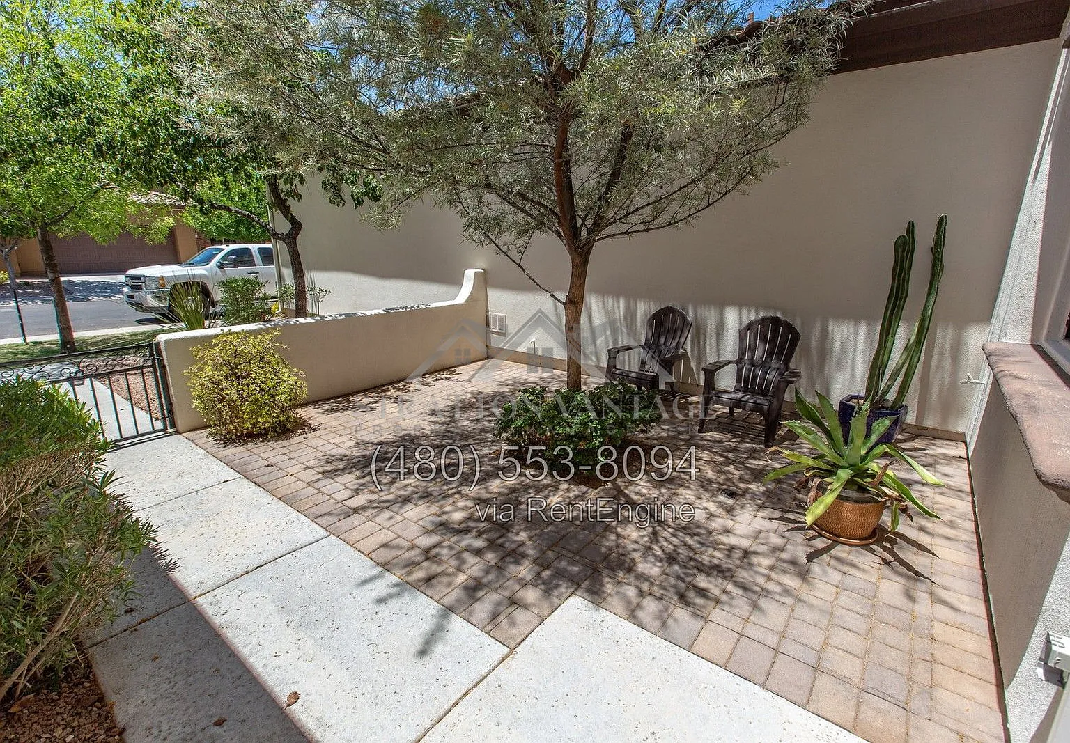 3 bed, 2.5 bath, 2485 sqft, $2,495 — Photo 3
