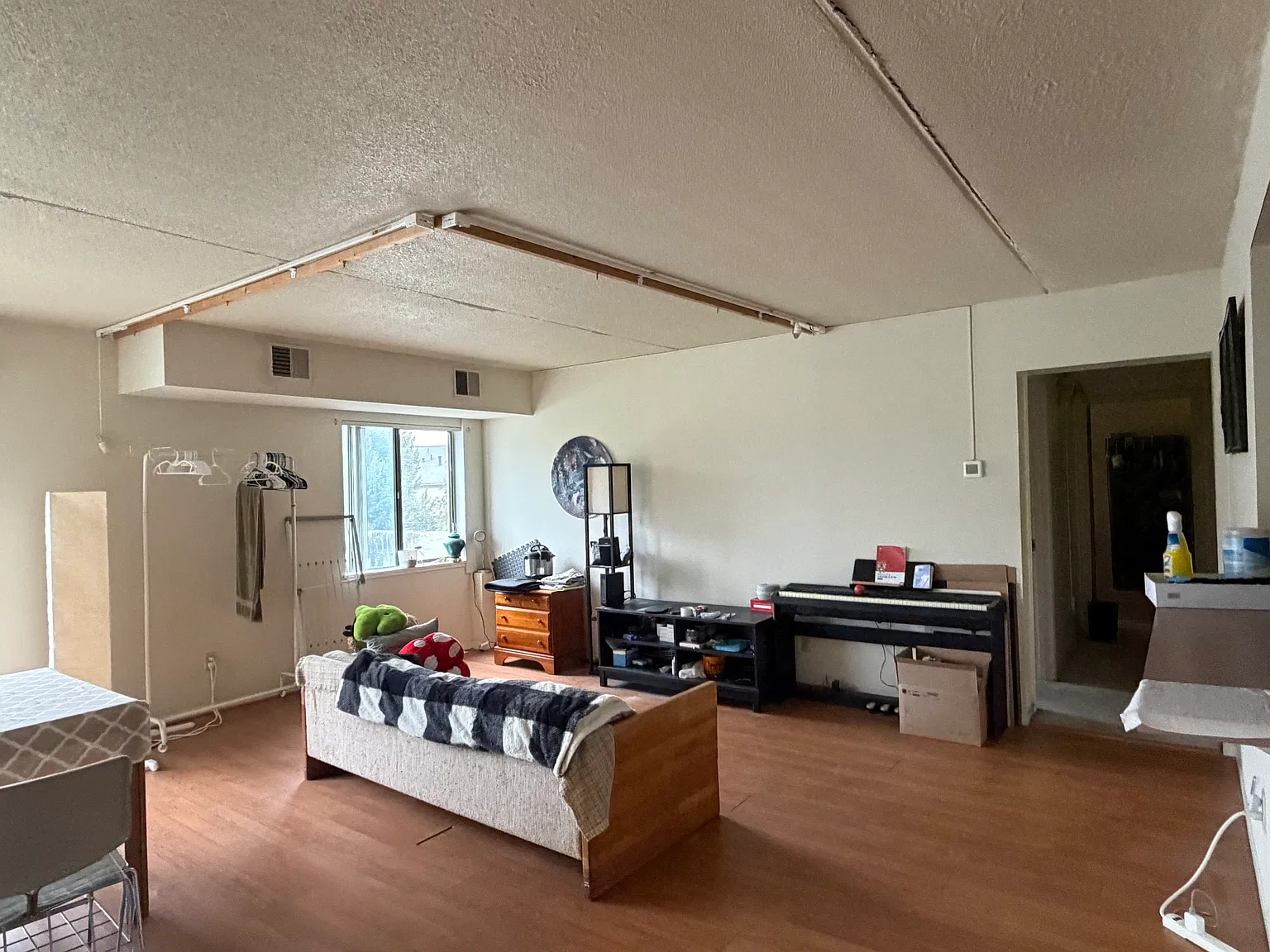 2 bed, 1066 sqft, $1,480 — Photo 4