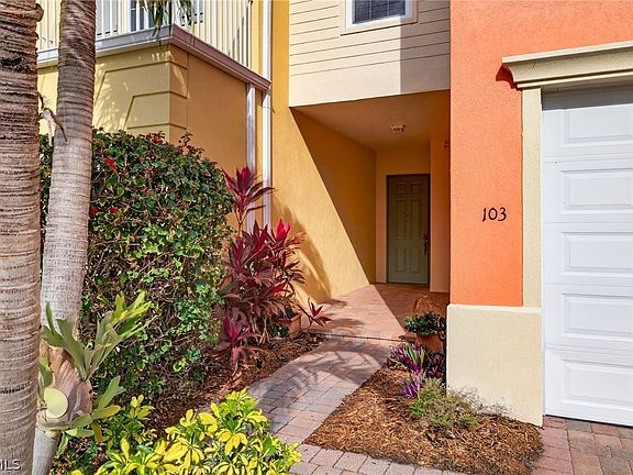 3rd image of 9824 Cristalino View Way APT 103