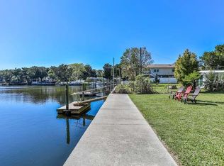 7030 McCray Dr, Hudson, FL 34667