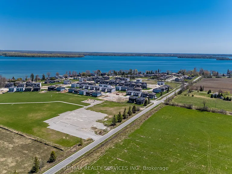 3700 Quayside Dr — Photo 10