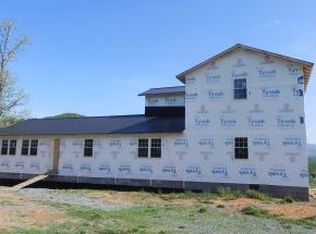 2412 Siam Rd, Elizabethton, TN 37643