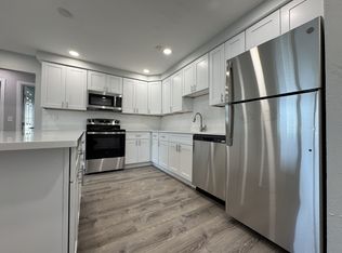 5 Fales St #2D, Worcester, MA 01606