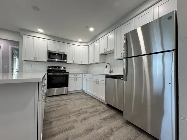 5 Fales St #2D, Worcester, MA 01606