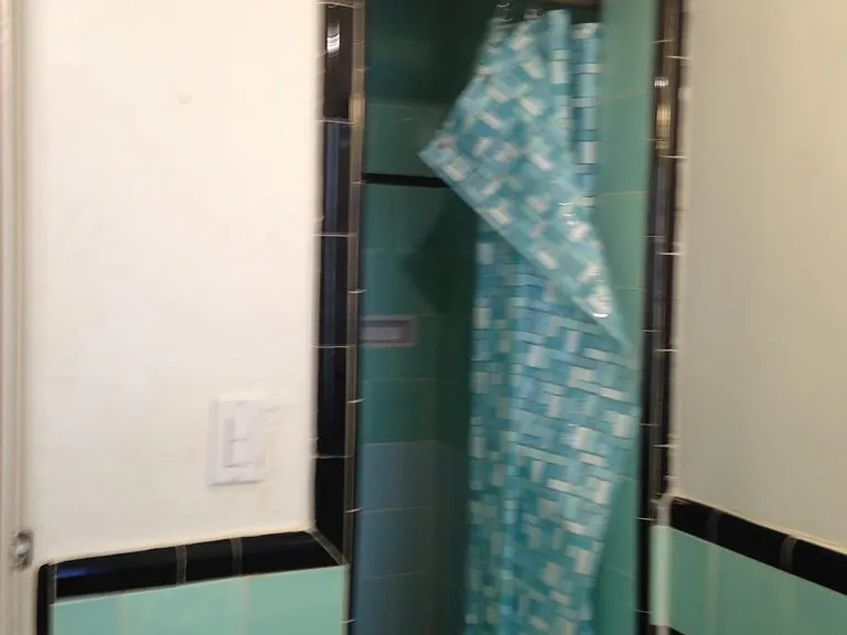 802 N Sweetzer Ave #106 — Photo 11