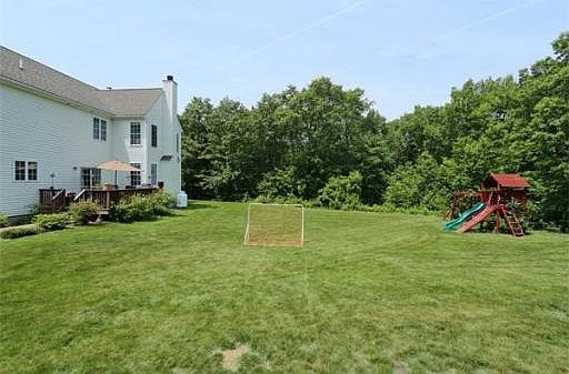 2nd image of 9 Pleasant Ln