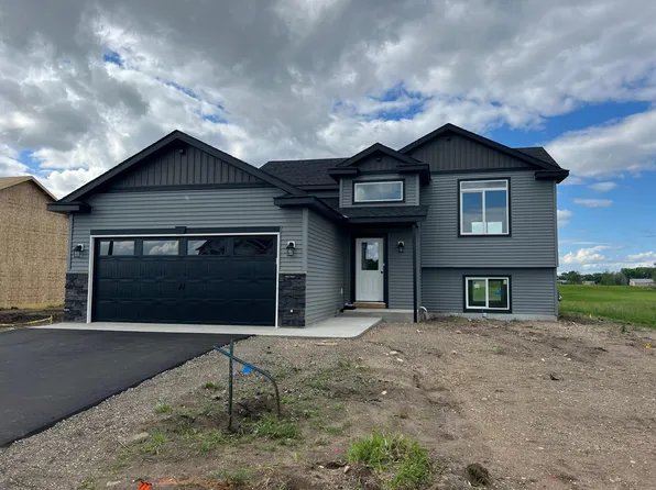 240 9th St SW, Rice, MN 56367