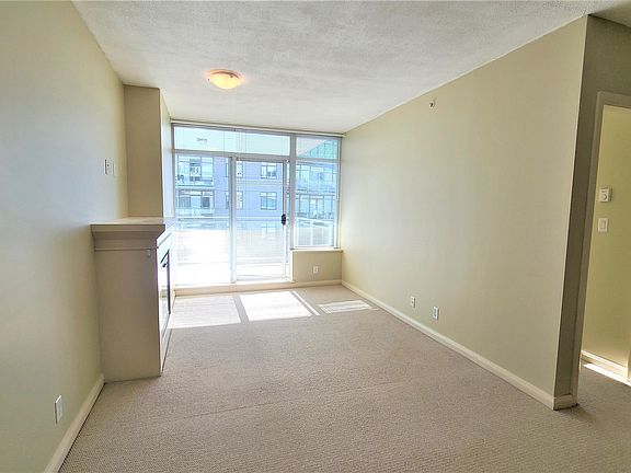 3rd image of 892 Carnarvon St #3309