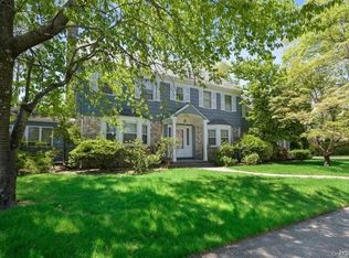515 Hempstead Ave, Rockville Centre, NY 11570