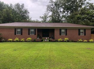 195 Old Savannah Rd, Vidalia, GA 30474