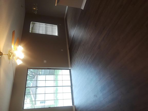 5th image of 2304 E 11th St