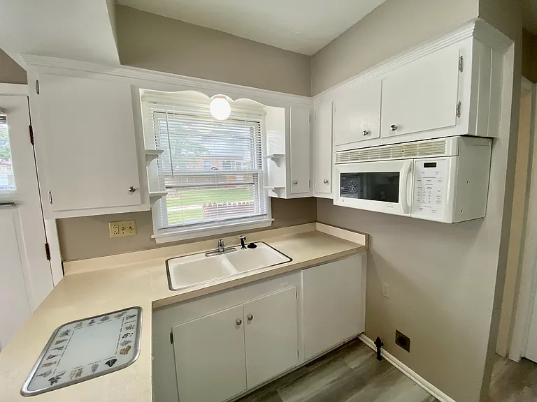 Bright Sunny Updated Kitchen