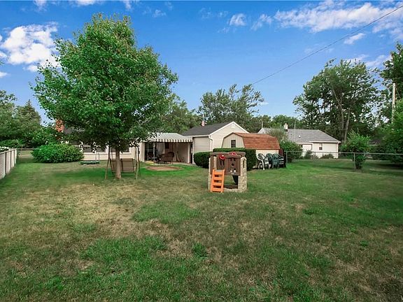 2nd image of 123 Lorfield Dr